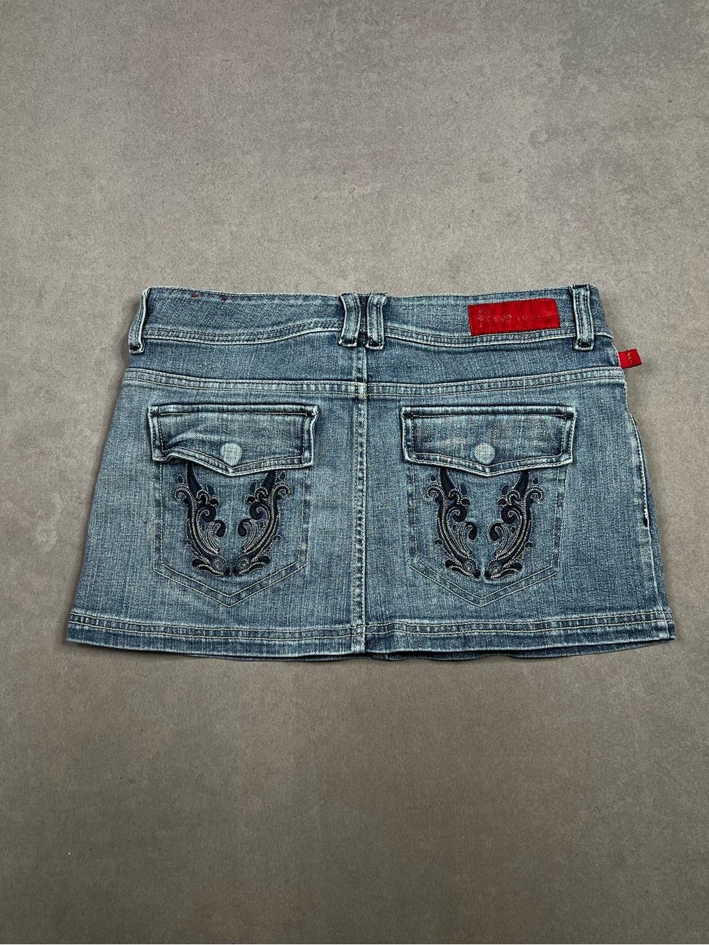 Y2K Embroidered Back-Pocket Denim Mini Skirt - Blue